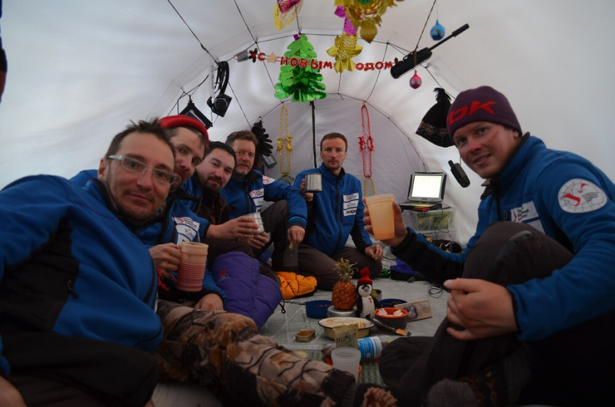 Палатка Век Байкал-8 трехслойная